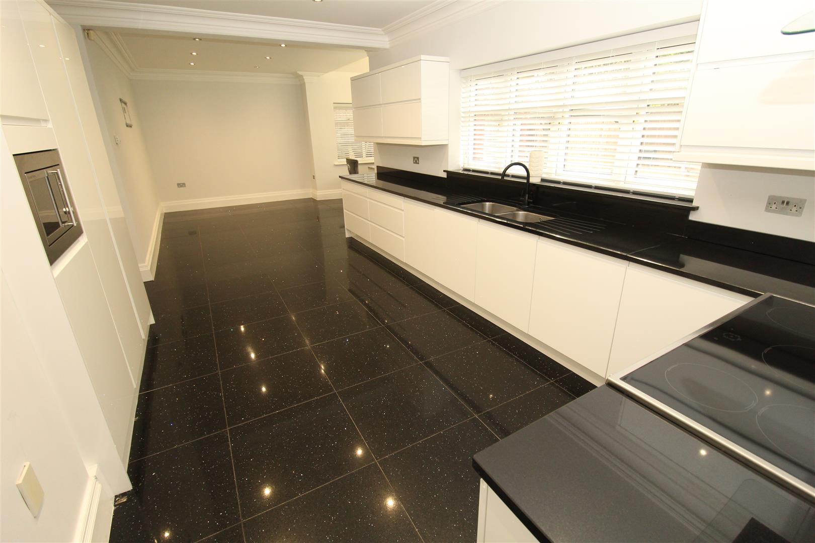 Property Details Estate Agents, Aintree, Liverpool Grosvenor